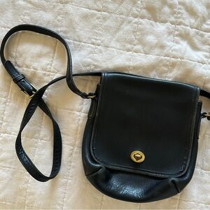 Vintage Coach Black Leather Crossbody Bag
